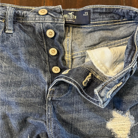 Hollister Ultra High Rise Ripped Dark Wash Shorts - Picture 5 of 5
